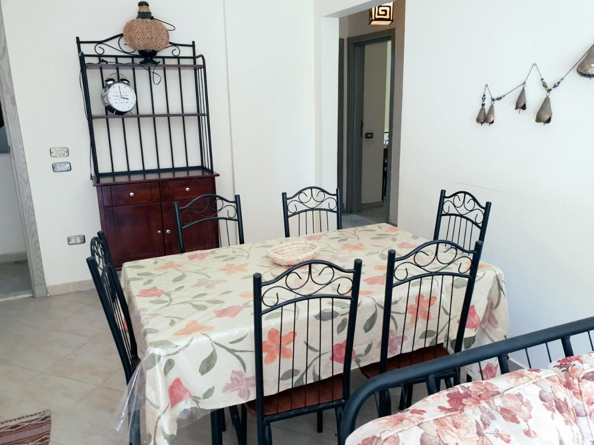 British Resort Pool View Apartments Hurghada Exterior foto